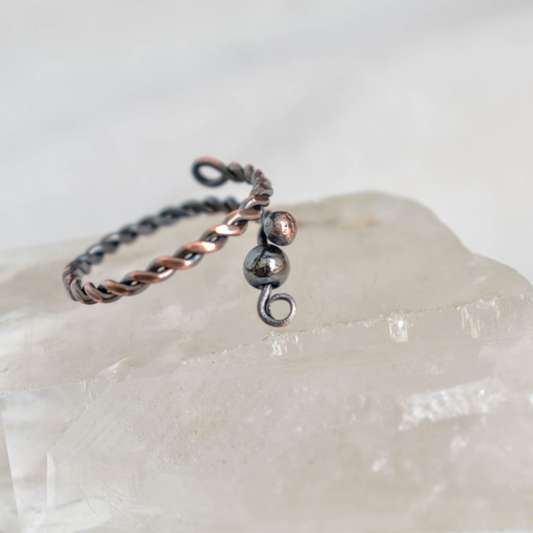 kyanite-pendant-necklace-copper-wire-wrapping-jewelry-Pociecha-Jewelry-50.jpg