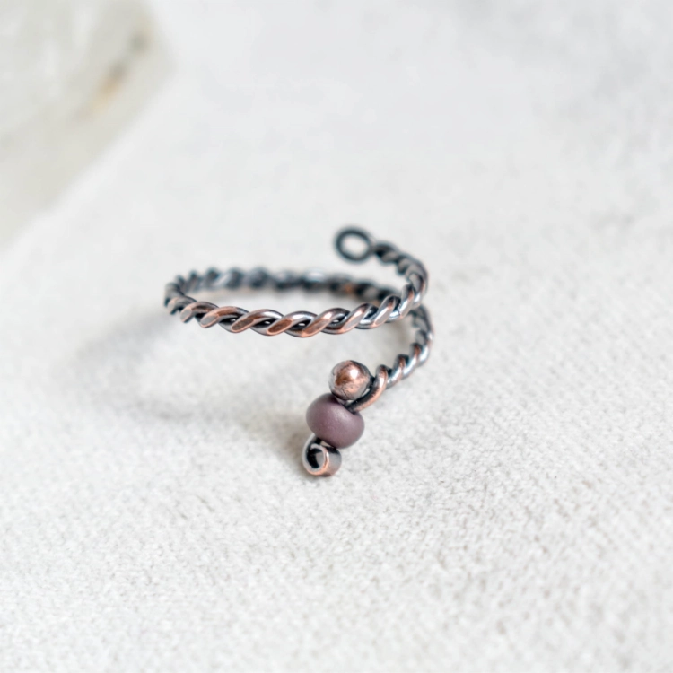 kyanite-pendant-necklace-copper-wire-wrapping-jewelry-Pociecha-Jewelry-7.jpg