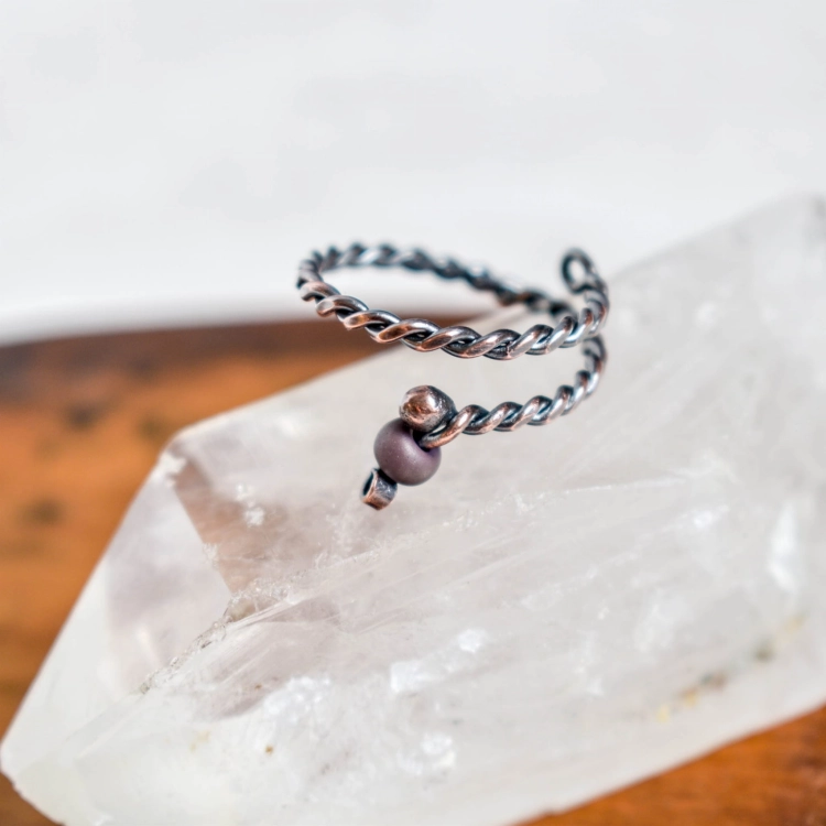 kyanite-pendant-necklace-copper-wire-wrapping-jewelry-Pociecha-Jewelry.jpg