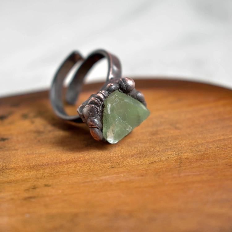 electroformed-gemstone-copper-ring-Pociecha-Jewelry-17.jpg