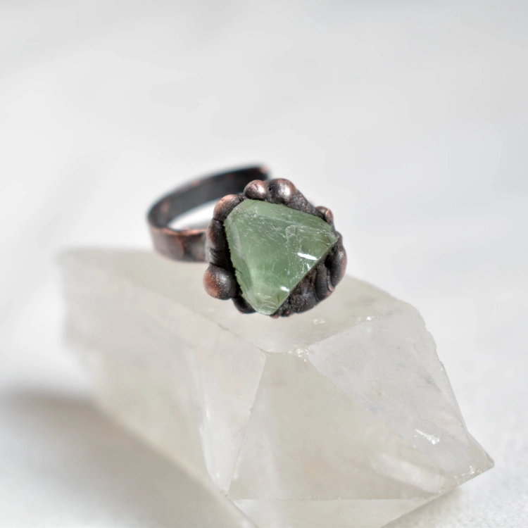 electroformed-gemstone-copper-ring-Pociecha-Jewelry-84.jpg