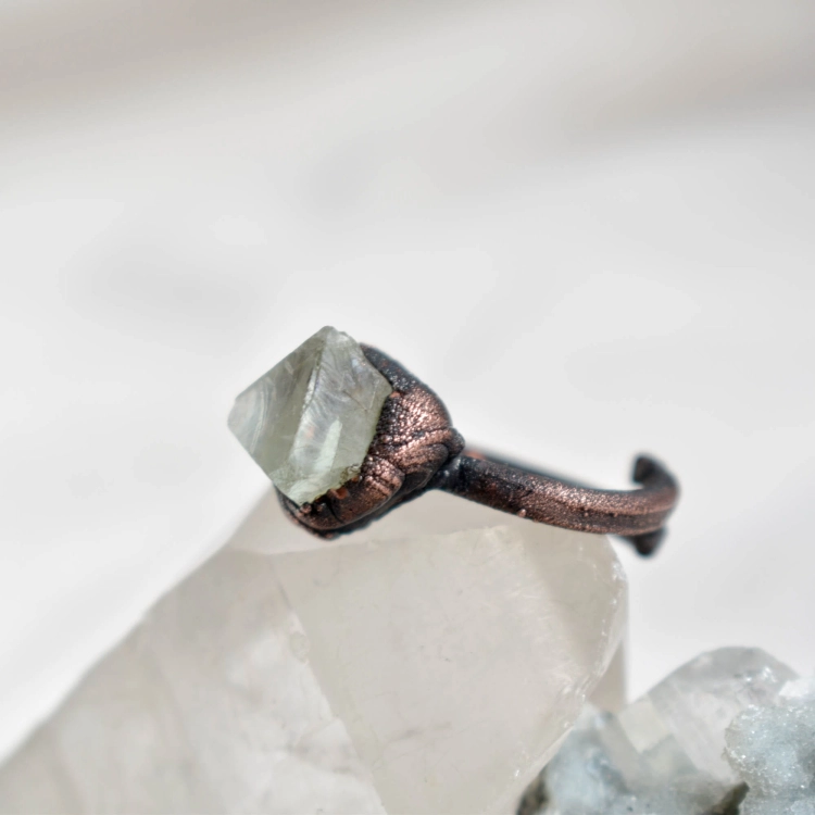 electroformed-gemstone-copper-ring-Pociecha-Jewelry-56.jpg
