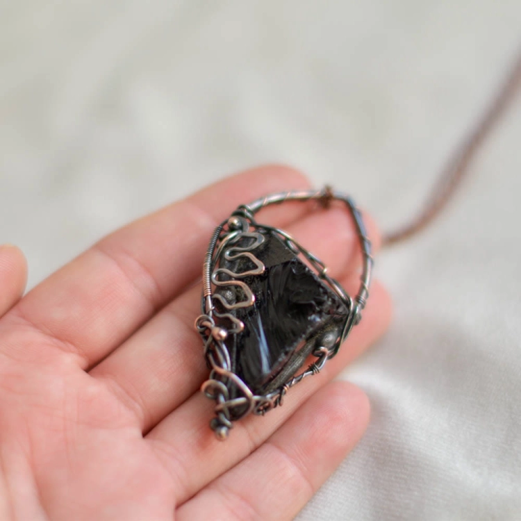 pendant-neckalce-jewelry-Pociecha-Jewelry-37.jpg