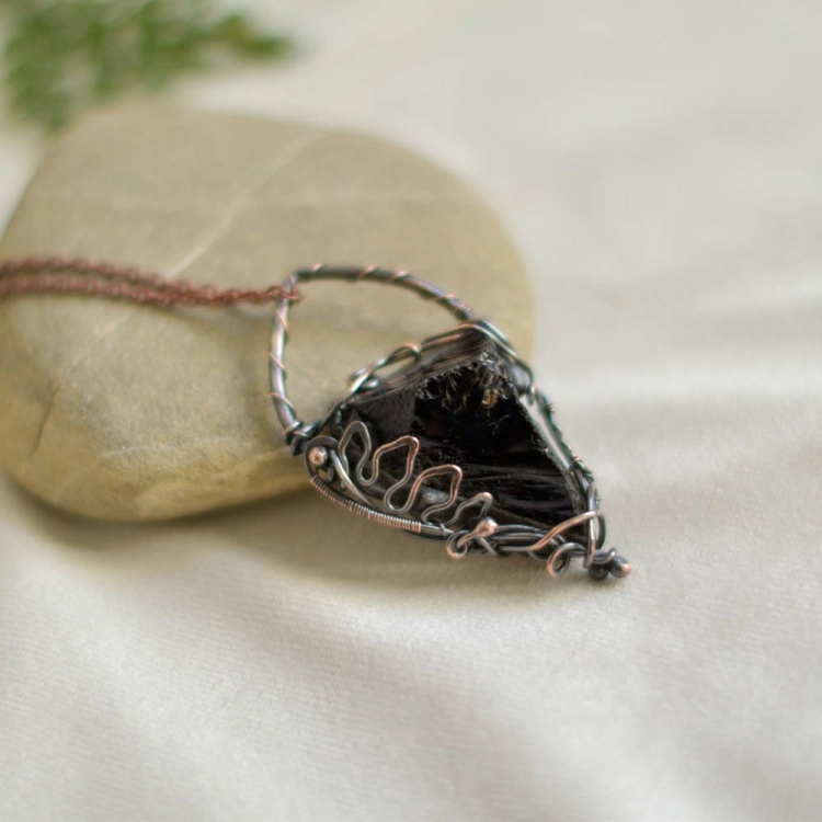 pendant-neckalce-jewelry-Pociecha-Jewelry-42.jpg