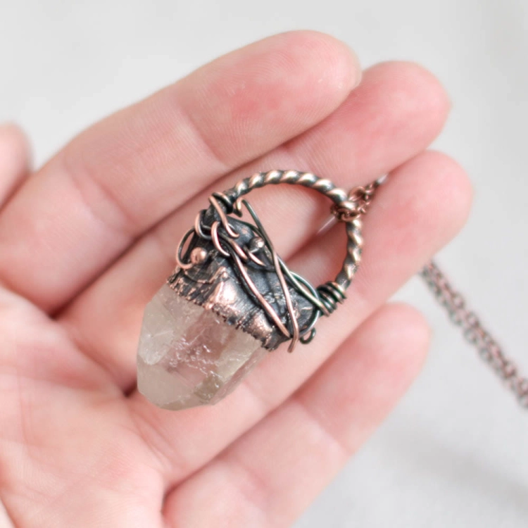 kryształy górskie-clear-quartz-necklace-Pociecha-Jewelry-43.jpg