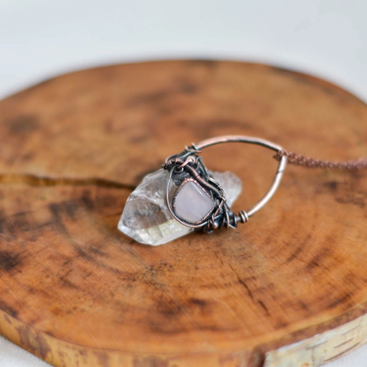 kryształy górskie-clear-quartz-necklace-Pociecha-Jewelry-15.jpg