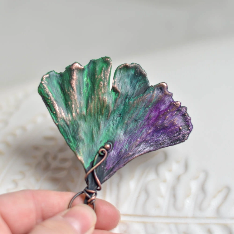real-leaf-necklace-copper electroforming-pociecha-jewelry-pociechajewelry-25.jpg