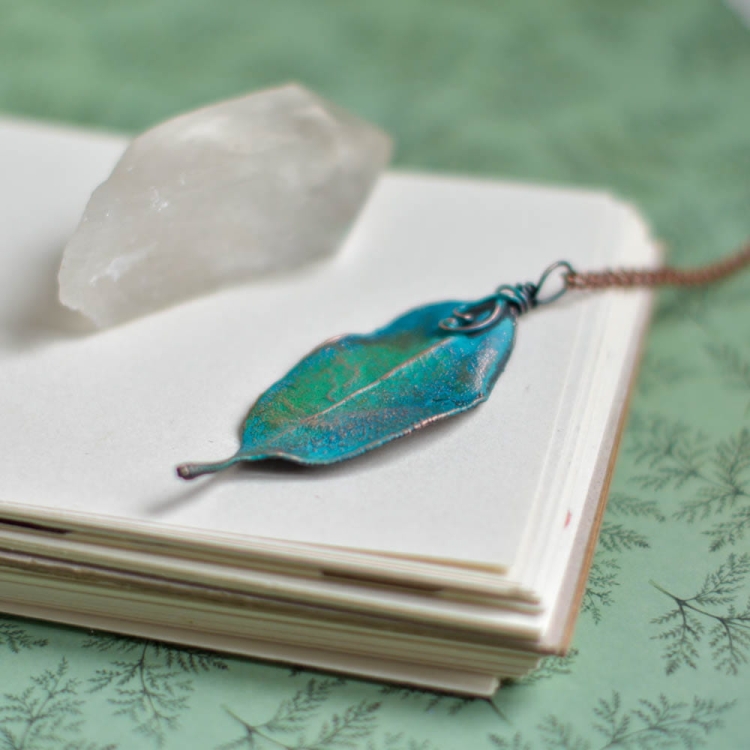 real-leaf-necklace-copper electroforming-pociecha-jewelry-pociechajewelry-11.jpg