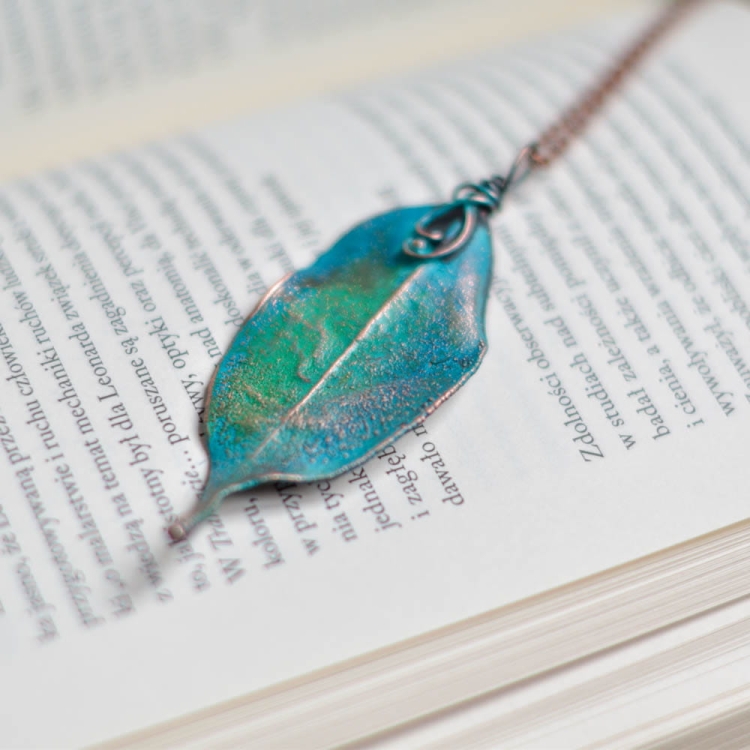 real-leaf-necklace-copper electroforming-pociecha-jewelry-pociechajewelry-13.jpg