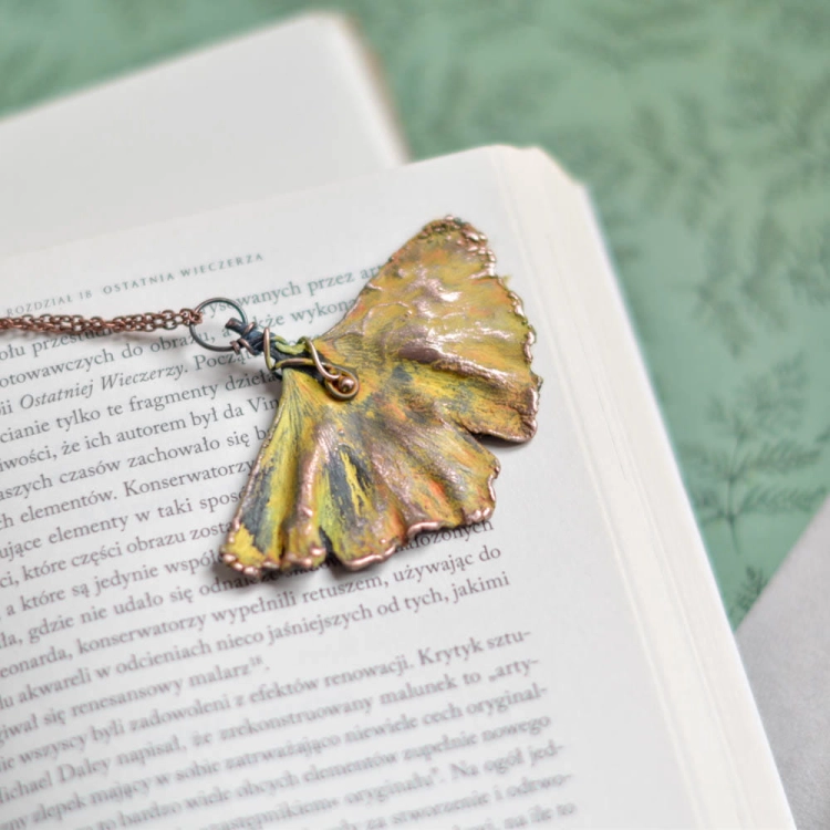 real-leaf-necklace-copper electroforming-pociecha-jewelry-pociechajewelry-39.jpg