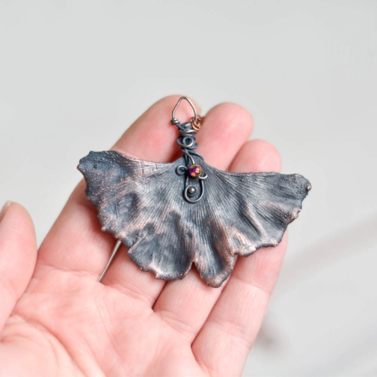 real-leaf-necklace-copper electroforming-pociecha-jewelry-pociechajewelry-71.jpg
