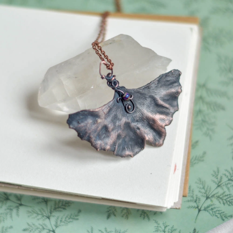 real-leaf-necklace-copper electroforming-pociecha-jewelry-pociechajewelry-96.jpg