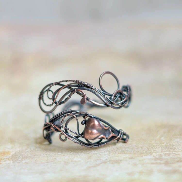 raven-skull-copper-bracelet-wire-wrapped-pociecha-jewelry-pociechajewelry-15.jpg