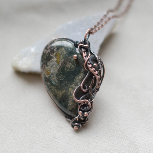 pociechajewelry-pociecha-jewelry-jaspis-serce-zielony-kamień-wisior-wirewrapping.jpg