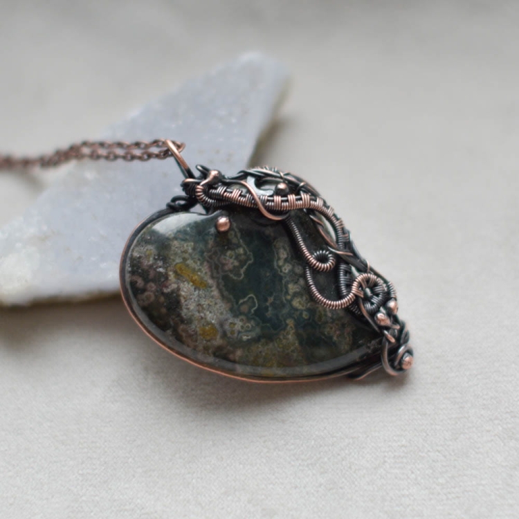 pociechajewelry-pociecha-jewelry-jaspis-serce-zielony-kamień-wisior-wirewrapping-4.jpg