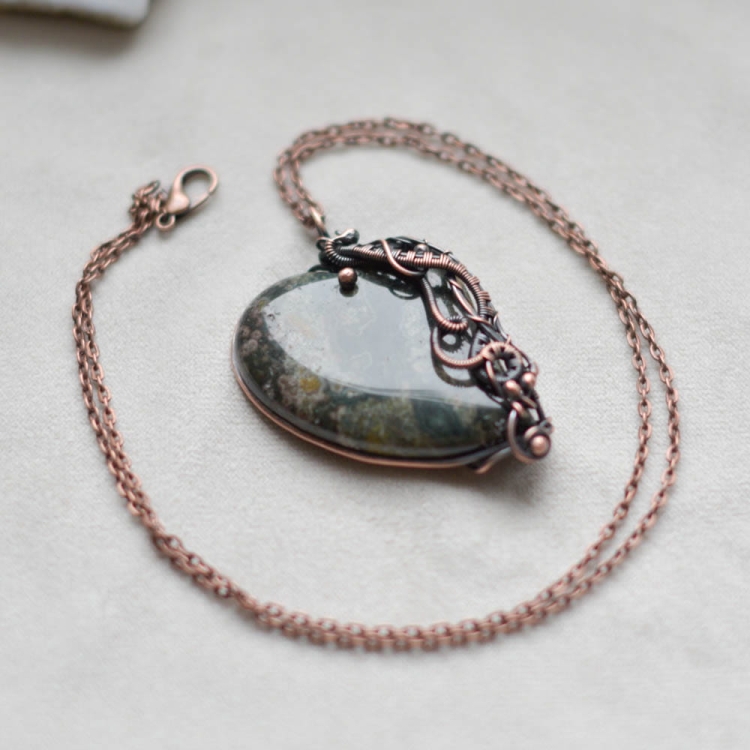 pociechajewelry-pociecha-jewelry-jaspis-serce-zielony-kamień-wisior-wirewrapping-6.jpg