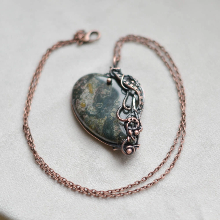 pociechajewelry-pociecha-jewelry-jaspis-serce-zielony-kamień-wisior-wirewrapping-7.jpg