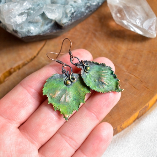 electroformed-leaf-copper-earrings-pociecha-jewelry-7.jpg