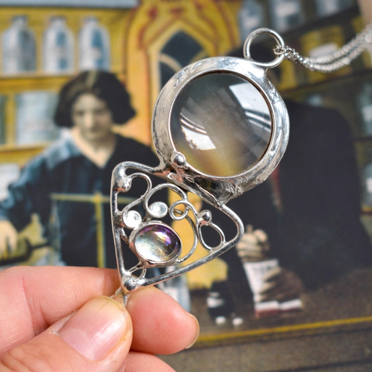 loupe-magnifaing-glass-necklace-soldered-jewelry-Pociecha-Jewelry-10.jpg