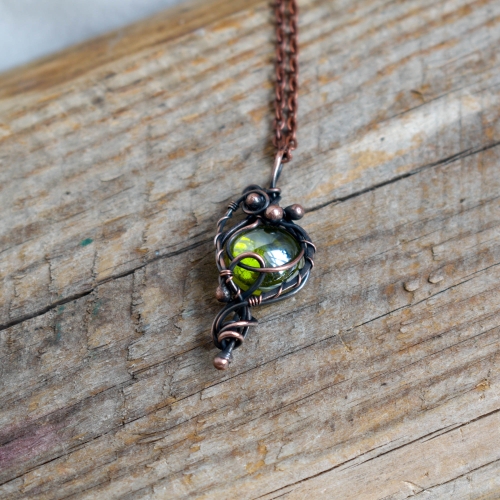 green-glass-necklace-wire-wrapping-jewelry-Pociecha-Jewelry.jpg